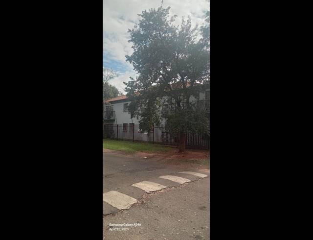 22 BEDROOM COMPLEX FOR SALE IN DELMAS